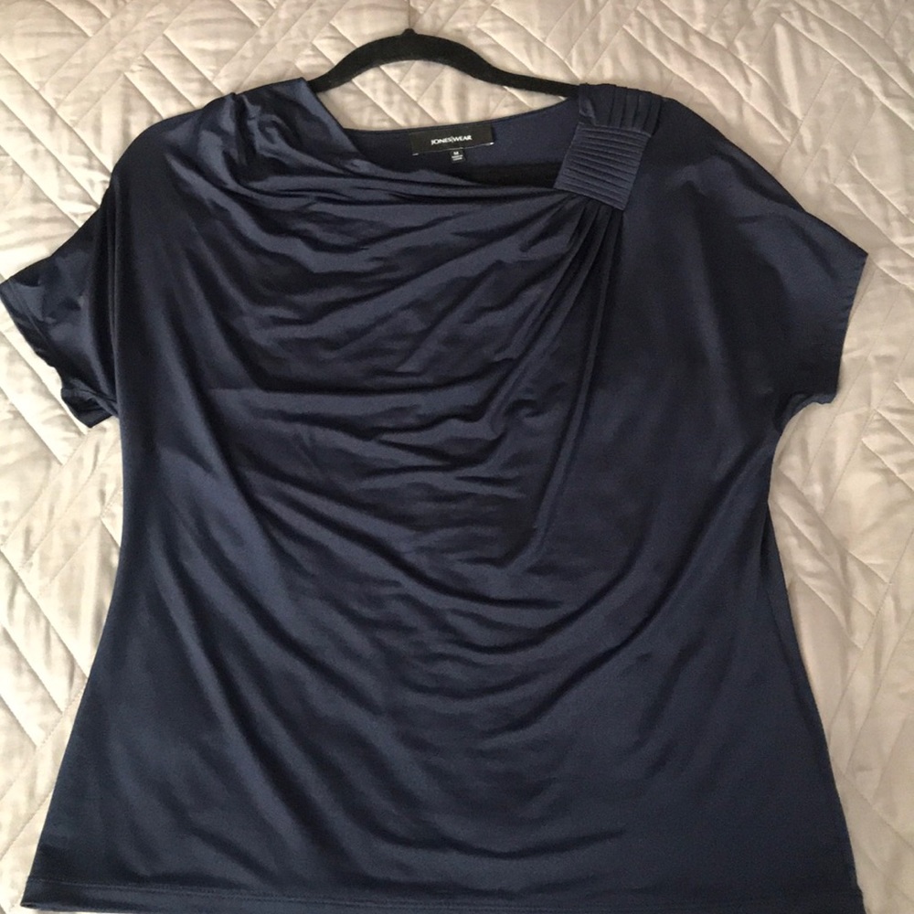 Jones Wear blouse